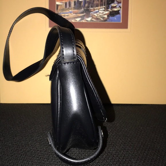Black Leather Guess Mini Shoulder Bag - Picture 4 of 8